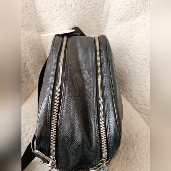 Louis Vuitton messenger bag - Picture 3 of 12